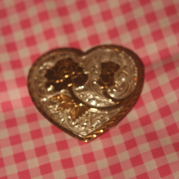 Pendleton Anniversary  Belt Buckle with heart buckle (pair)  75th Anniversary main image 6